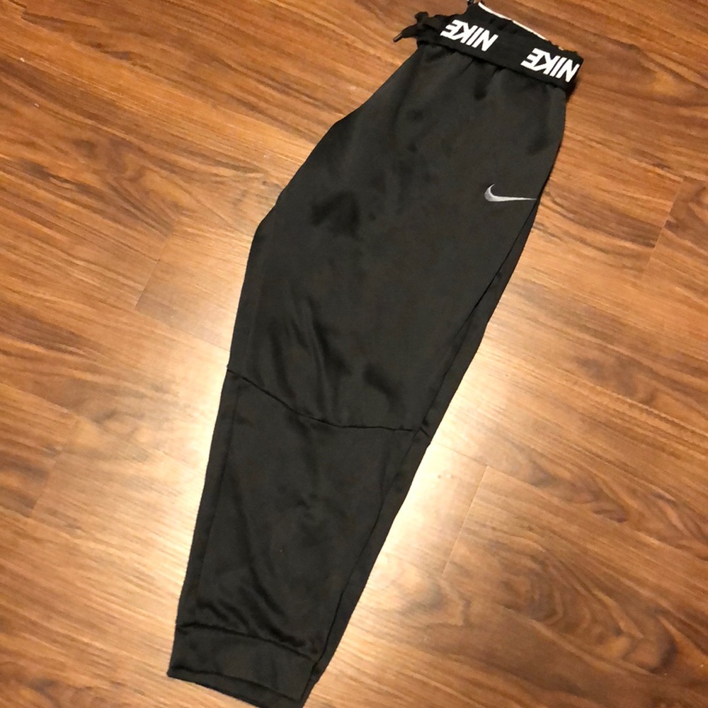 Men’s Nike jogger sweats